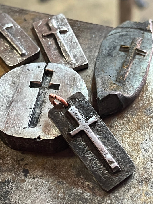 Médaillon croix