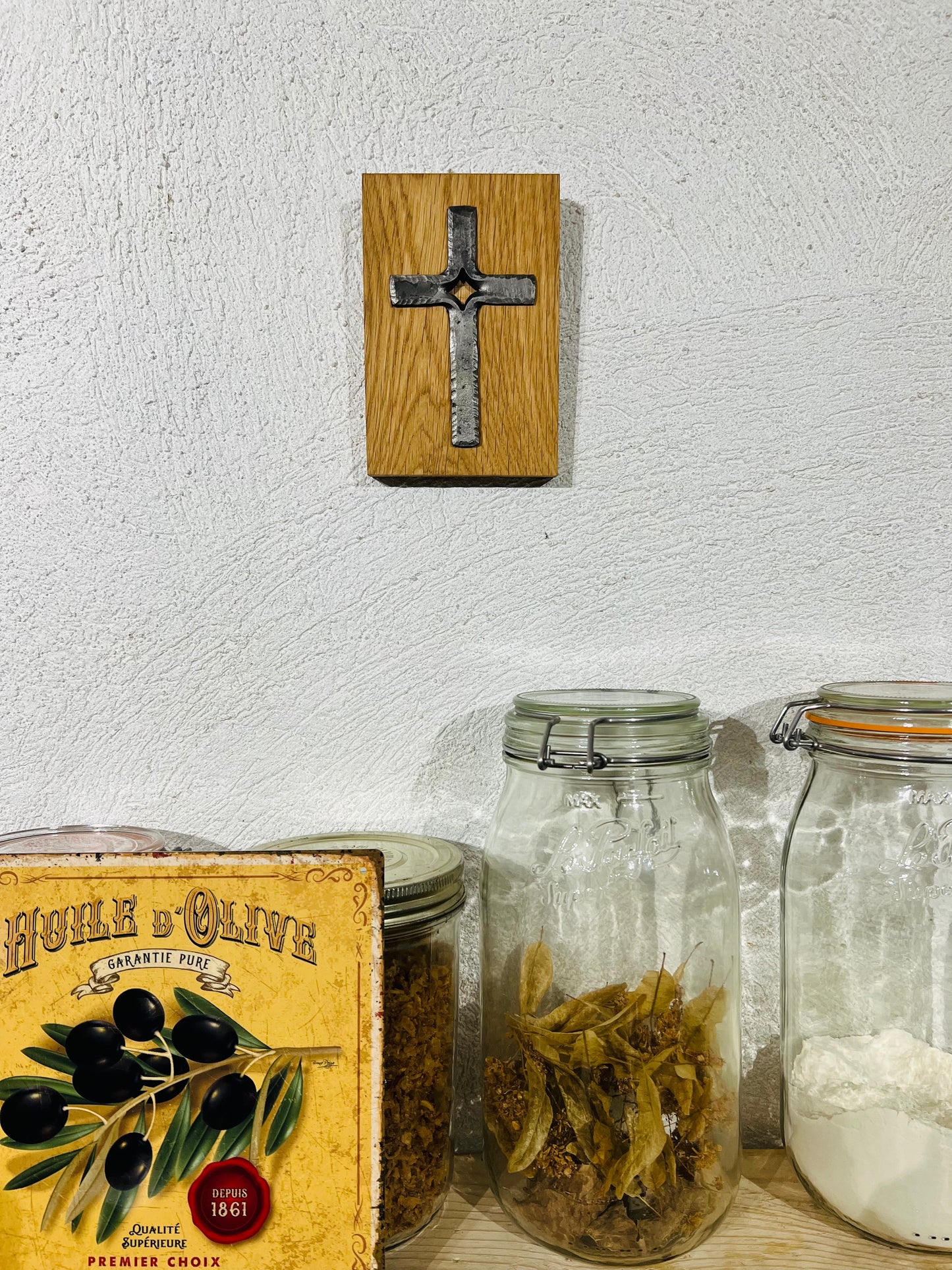 Croix chêne et acier forgé